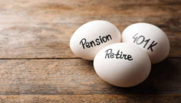 eggs with words pension retire and 401k